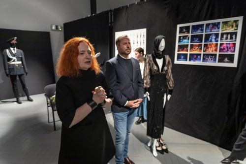 Najlepsze Dyplomy Scenografii