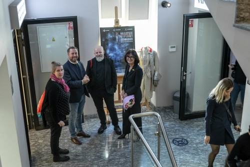 Najlepsze Dyplomy Scenografii