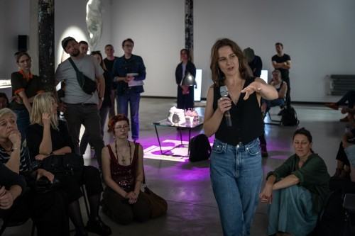 Ogród wojenny_oprowadzanie kuratorskie