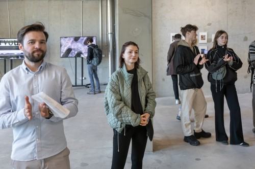 POSTRZEŻENIE / FORMY ZINTEGROWANE