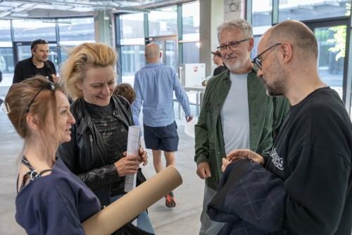 POSTRZEŻENIE / FORMY ZINTEGROWANE