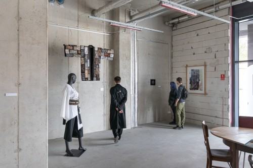 Ishi to kumo / Kamienie i chmury