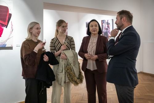 Niebieski wiatr_wernisaż Niebieski wiatr_wernisaż