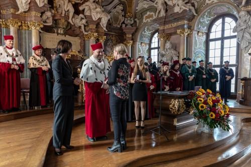 inauguracja uczelni artystycznyc2024/25