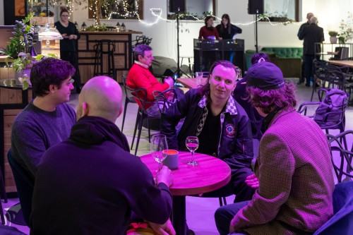 Love + Time: międzynarodowa wystawa grupowa