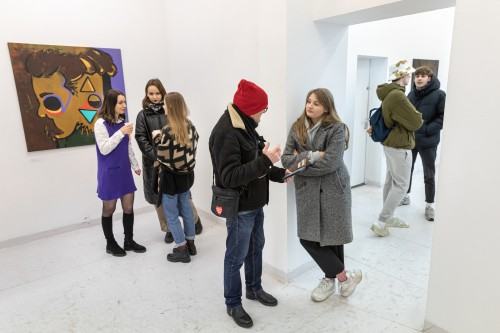 Otwarcie zbiorowej wystawy malarstwa studentów z Pracowni 205 Otwarcie zbiorowej wystawy malarstwa studentów z Pracowni 205