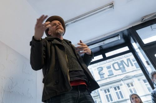 _mp_3368_0.jpg Nie czuj się jak u siebie w domu