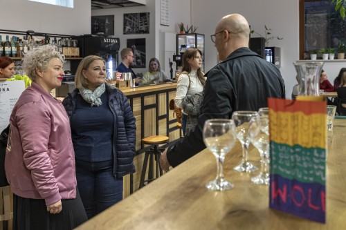 Równość_Różność_Sztuka na miejscu