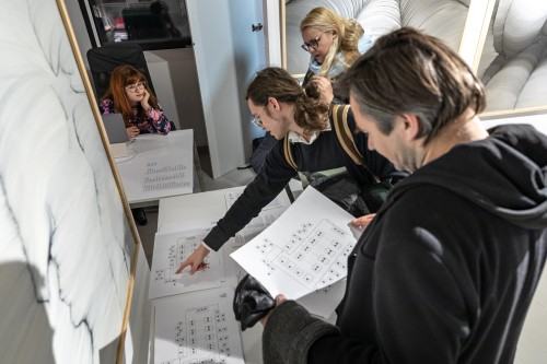 Otwarcie wystawy Mrok czasu – światło przestrzeni. Twórczość Konrada Jarodzkiego w Galerii Geppart ASP Wrocław