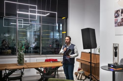 Wernisażu wystawy Emphatic Design vol. 4 w galerii Sztuka na miejscu, fot. Michał Pietrzak