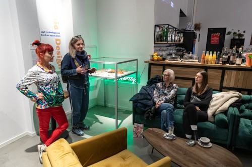 Wernisażu wystawy Emphatic Design vol. 4 w galerii Sztuka na miejscu, fot. Michał Pietrzak