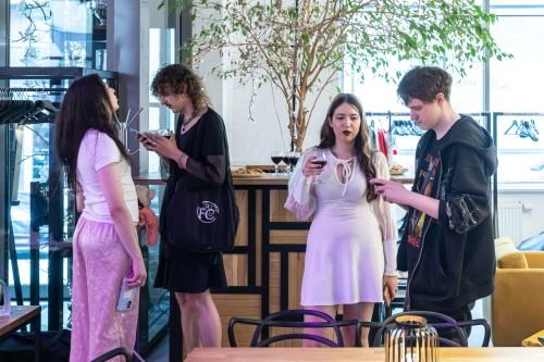 Kalina Radomska, Senne obecności