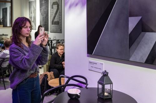 Sonia Ruciak, Przywilej obecności