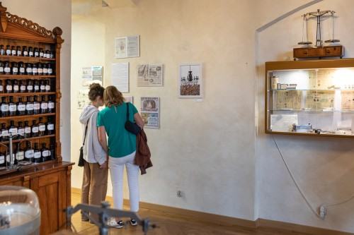 Iluminacja_oprowadzanie kuratorskie Iluminacja_oprowadzanie kuratorskie