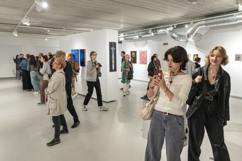 Wizja lokalna_oprowadzanie kuratorskie Wizja lokalna_oprowadzanie kuratorskie