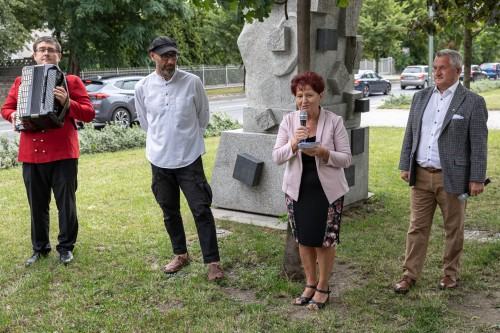 Otwarcie wystawy kończącej 9 Strzegomskie Biennale Rzeźby w Granicie