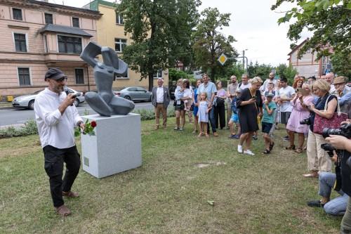 Otwarcie wystawy kończącej 9 Strzegomskie Biennale Rzeźby w Granicie
