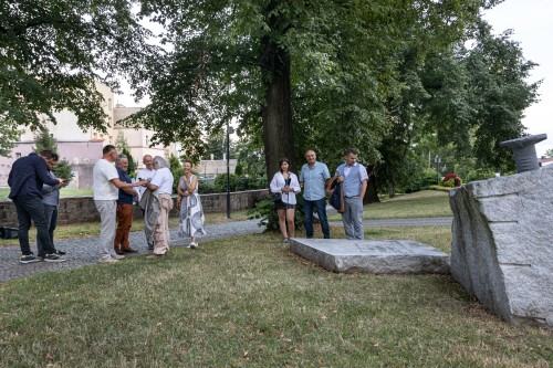 Otwarcie wystawy kończącej 9 Strzegomskie Biennale Rzeźby w Granicie