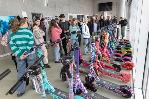 Hulaj art_wernisaż Hulaj art_wernisaż