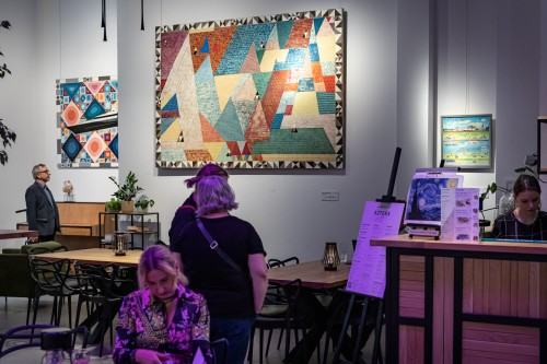 Otwarcie wystawy Jacka Dłużewskiego: MIEJSCA ZDARZEŃ