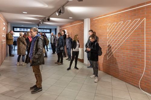 Odchylenia, wariacje, przegięcia