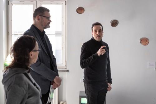 Artificial behaviours