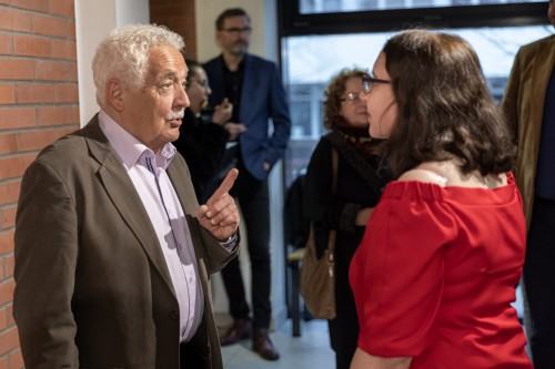 Odchylenia, wariacje, przegięcia