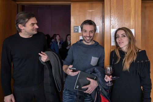 Artificial behaviours