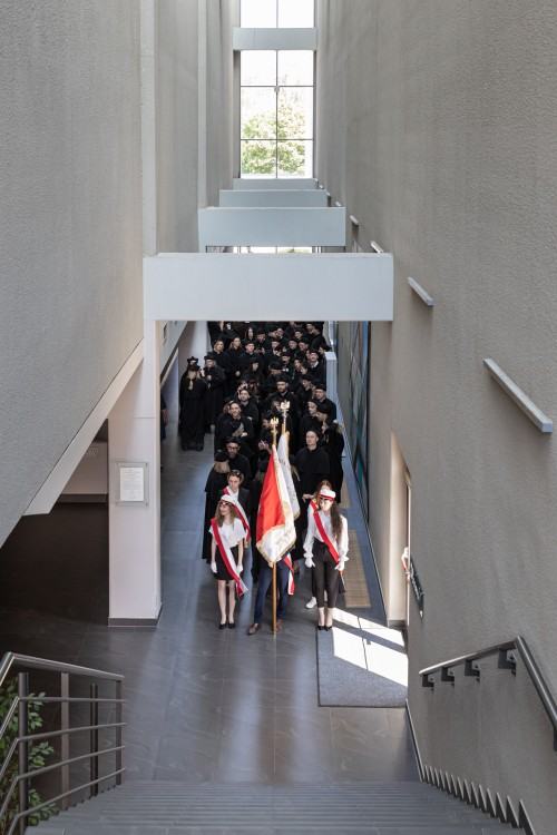 _mp_7884_0.jpg Uroczysta Promocja Doktorów i Doktorów Habilitowanych Sztuki Uczelni Artystycznych Wrocławia 2022