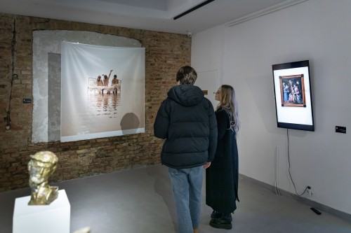 Finisaż wystawy interdyscyplinarnej pt. Ostatni Gasi Światło, zdj. Michał Pietrzak