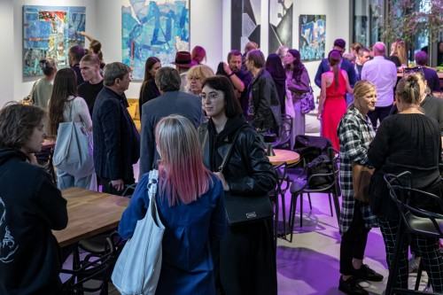 Otwarcie wystawy Soni Ruciak i Marceliny Groń pt. Miejsca związane w Galerii Sztuka na miejscu, zdj. Michał Pietrzak.