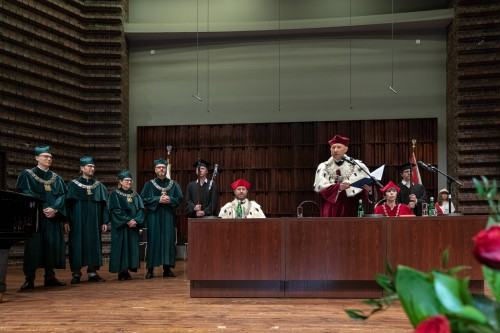 _mp_8664.jpg Uroczysta Promocja Doktorów i Doktorów Habilitowanych Sztuki Uczelni Artystycznych Wrocławia 2022