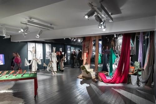 Najlepsze Dyplomy Scenografii