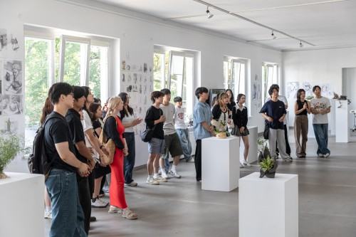 Wystawa uczestników Summer Art and Design School 2025