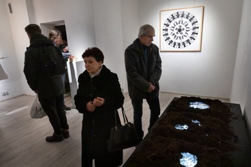 Hibernacja dzieciństwa, Ewa Martyniszyn