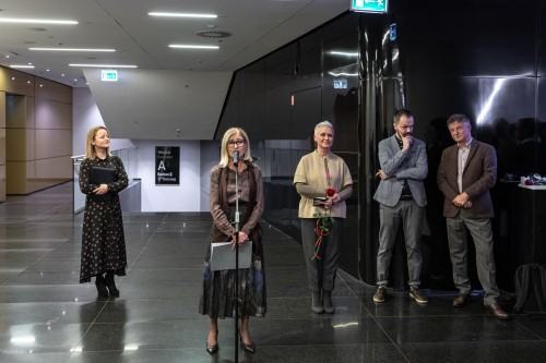 Solo i w duecie - wielogłos artystycznych postaw (Rezonanse sztuki XV)