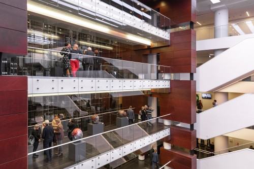 Solo i w duecie - wielogłos artystycznych postaw (Rezonanse sztuki XV)