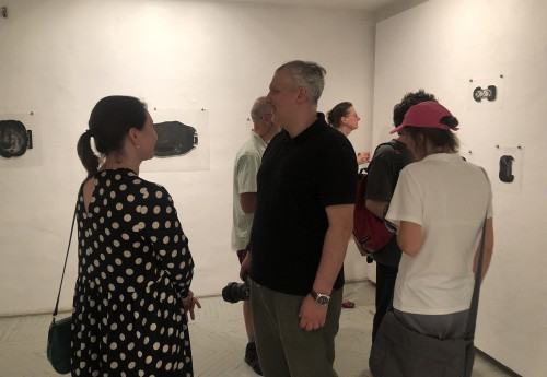 A line is more than a sign A line is more than a sign