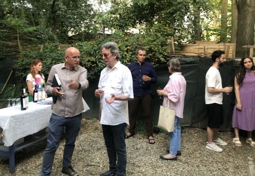 A line is more than a sign A line is more than a sign