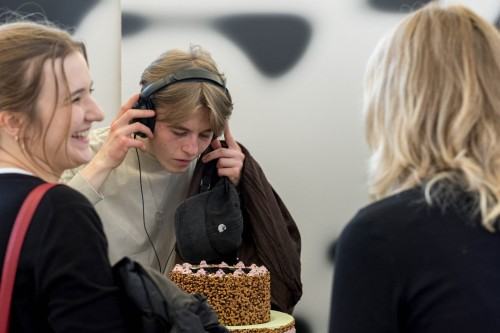 Stany wyjątkowe_Neon