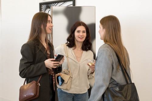 Stany wyjątkowe_Neon