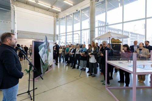 Stany wyjątkowe_Neon