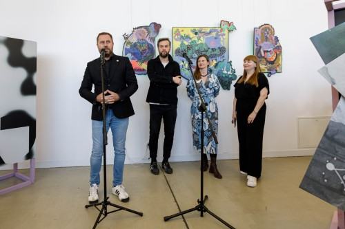 Stany wyjątkowe_Neon