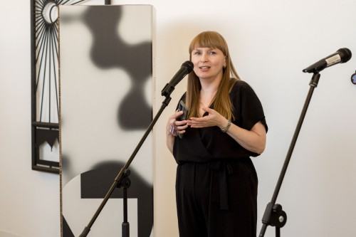 Stany wyjątkowe_Neon