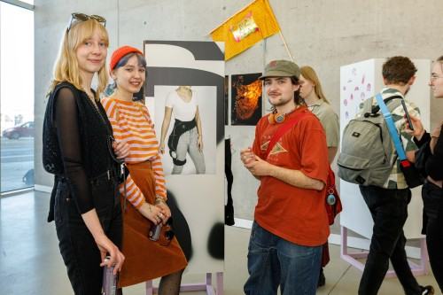 Stany wyjątkowe_Neon