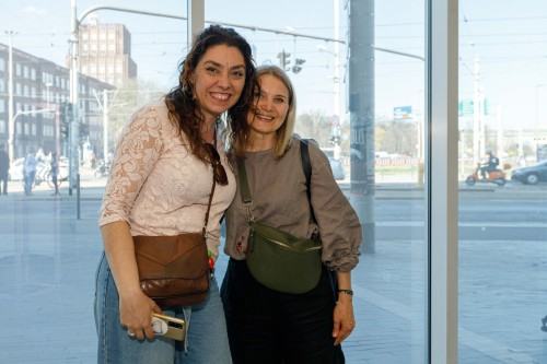 Stany wyjątkowe_Neon