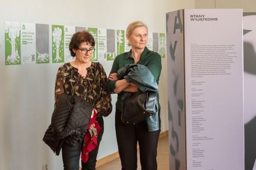 Stany wyjątkowe_Aula