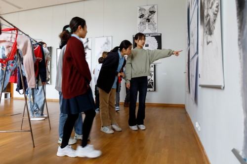 Spotkanie na ASP z uczniami American School of Wrocław Spotkanie na ASP z uczniami American School of Wrocław