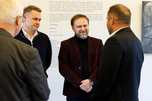 Przepływ_wernisaż Aula