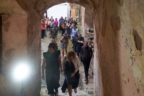 NIE/OBECNOŚĆ czyli o desublimacji sztuki NIE/OBECNOŚĆ czyli o desublimacji sztuki